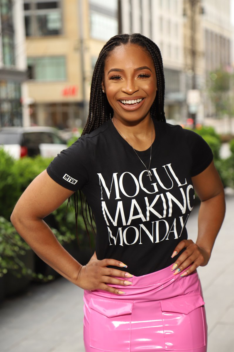 MogulTVN's tweet photo. Happy #MogulMakingMonday Exclusive Mogul Making Monday Tee available for men and women!!! MERCH #ONSALE for $20 ONLY! Available in black or white for both men and women!!! 

https://t.co/KoVD4WHNEX https://t.co/enY8Y6E4P4