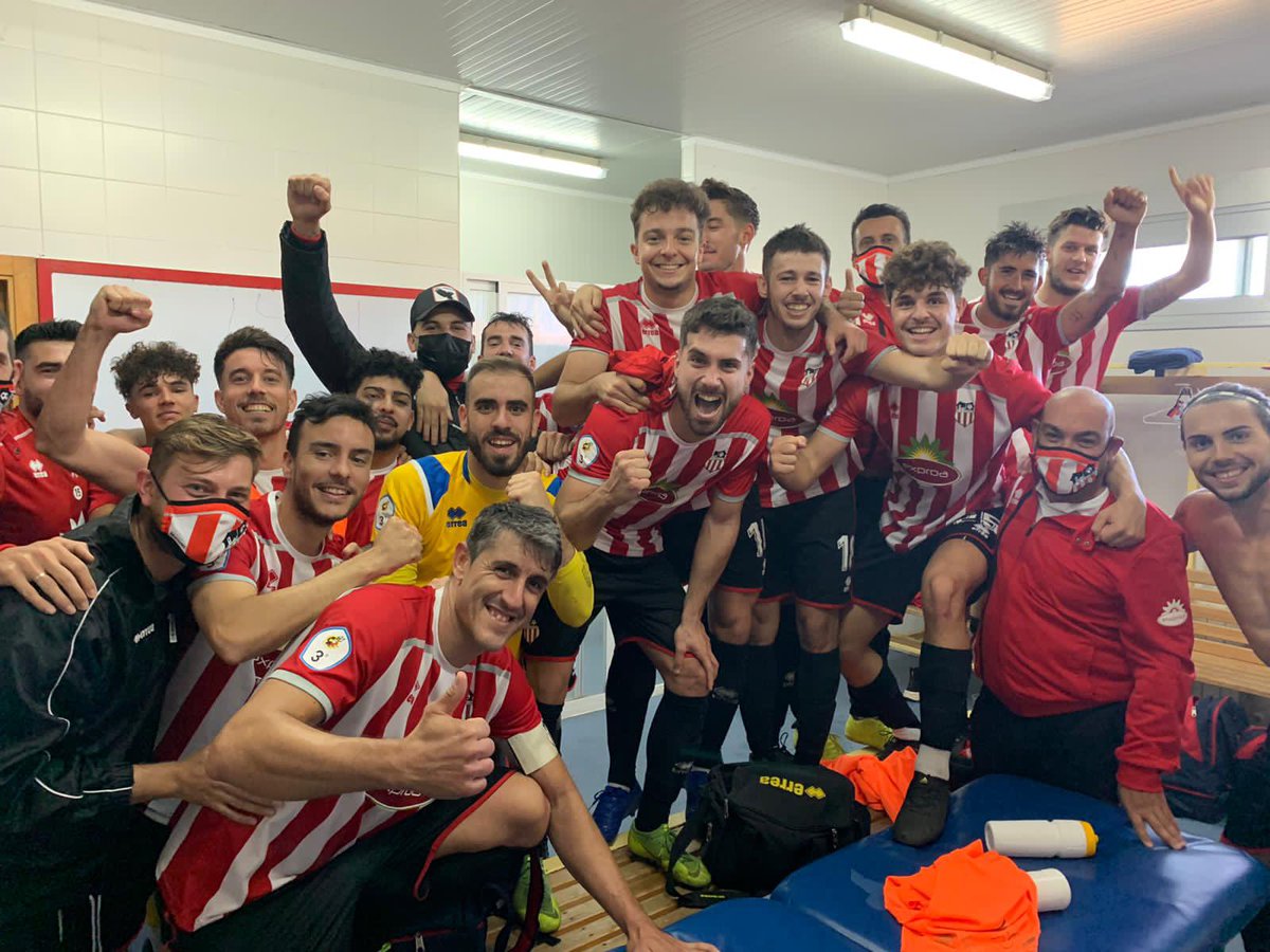 Growler_Sports's tweet photo. Victoria (2-0) del @cdazuaga de @alvaro_torral @Marioperezzz6 @AlvaroVelaM1 y #AlexMachado
Gran trabajo, chicos!!!
#growlerplayers https://t.co/ViQabKRmBs