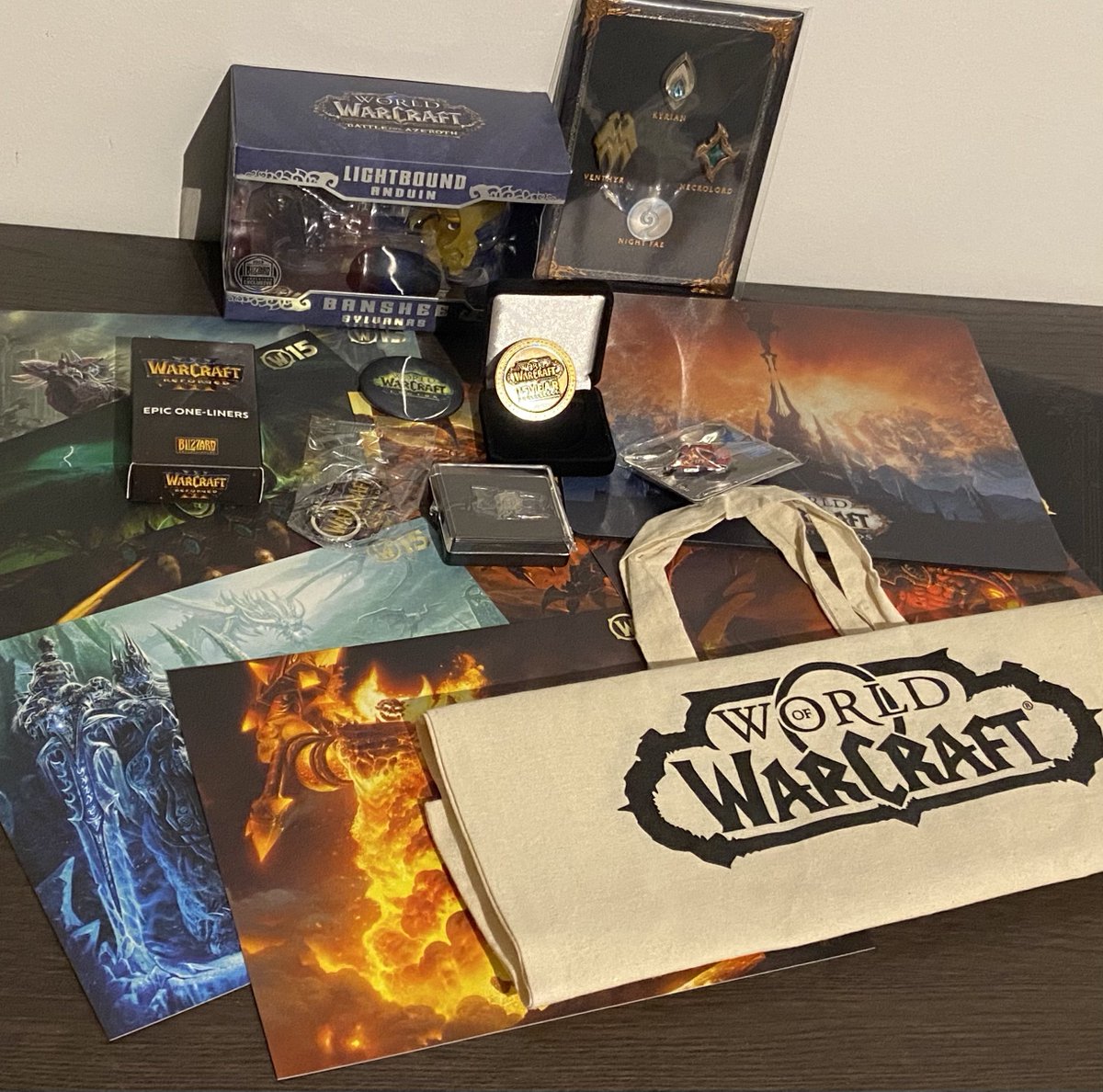 cruelladk's tweet photo. #Concours #Giveaway 

Pour fêter la sortie de #Shadowlands je vous fais gagner un super lot avec la participation de @Warcraft_FR ! 

 Pour participer : 
♥️ Follow @cruelladk et @Warcraft_FR 
🔁 RT ce tweet

📅 TAS le 30/11 https://t.co/hF4odFQihi