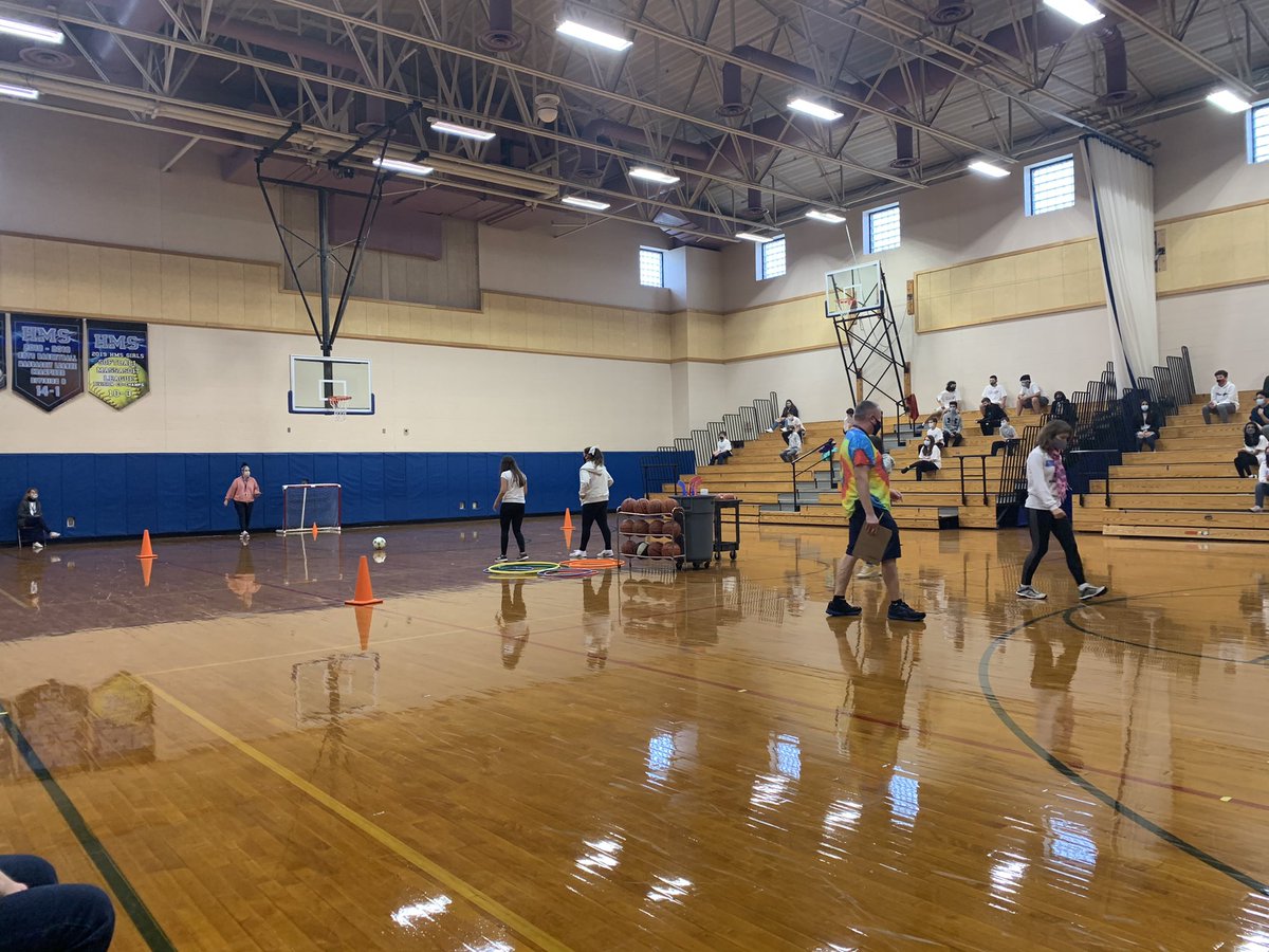 HurleyMiddle's tweet photo. White Team Cohort A participating in the soccer shoot! #SpiritGames https://t.co/57ci5umb0u