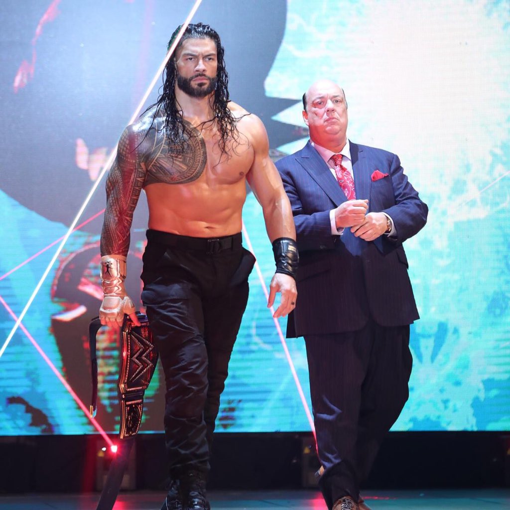 EmpireDean's tweet photo. @WWERomanReigns @HeymanHustle The tribal chief!!! @WWERomanReigns π
The best of the best π #SurvivorSeries #TheHeadOfTheTable #TheUniversalChampion #RomanReigns #RomanIsWWE π΅π΄ #RomanEmpire #SmackDown #TheIslandOfRelevancy
#ShowUpAndWin
#WreckEveryoneAndLeave #SpecialCounsel #PaulHeyman https://t.co/l0YE2mPIZ0