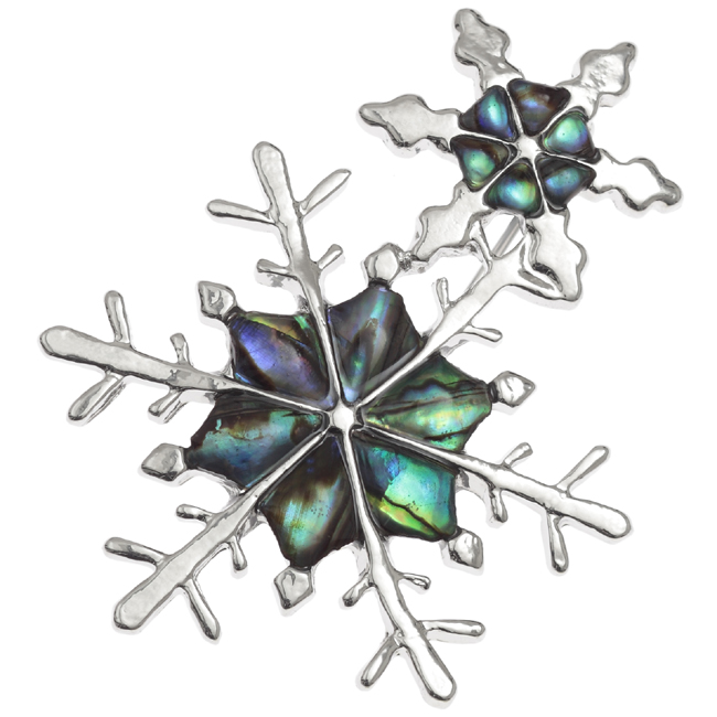 JewelleryTamsin's tweet photo. Beautiful Snowflakes Brooch inlaid with iridescent Paua Shell.  Plated with hard-wearing &amp; hypoallergenic rhodium.  Includes gift box.  https://t.co/Ks07fYUWQi  #UKGiftHour #brooch #brooches #snowflakebrooch #christmasbrooch https://t.co/tOmtf7BSLH