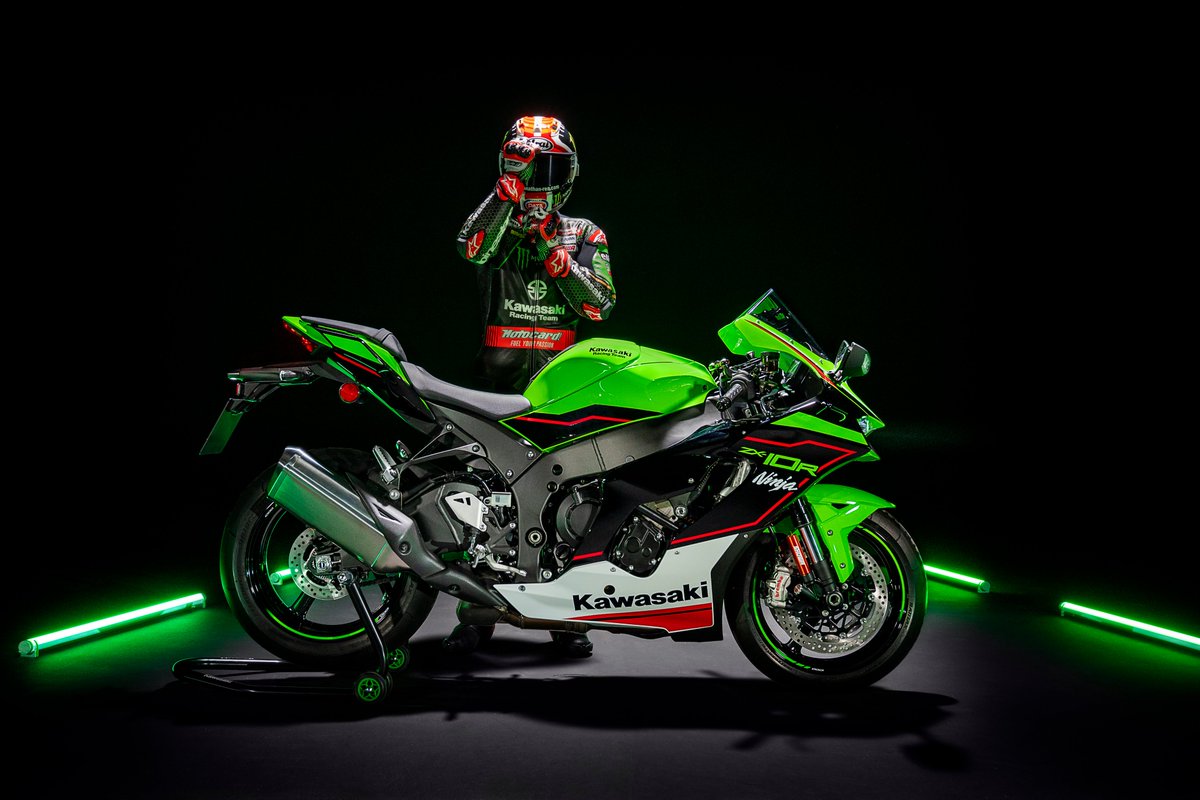 ¡Es justo como la soñamos! Cara sonriente con ojos en forma de corazón La nueva Ninja ZX-10R 2021 Fuego

#KawasakiMéxico #Ninja #Zx10r2021