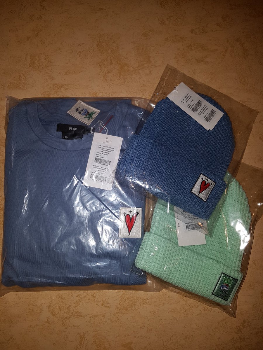 Ozelot94's tweet photo. FINALLY... after an Odyssee... my PLAC Items from #MINO &amp; #YOON are here 😍 I can't thank @innercorder enough for helping me out here with all the ordering struggles &amp; then looking out with the ~mysterious shipping~. #PLAC_BENICE #PLAC #WINNER #위너 https://t.co/KRTk9vdQ8l
