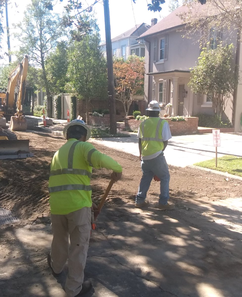 ose_nola's tweet photo. FULL DEPTH RECONSTRUCTION WORK BEGINS ON WEBSTER STREET https://t.co/M9mAatzJ6Z @CityOfNOLA  @mayorcantrell  @BohBros  #NovNewsletter #RWNOLA #CityofYes #Nolaprogress https://t.co/DmQrgdhCPu