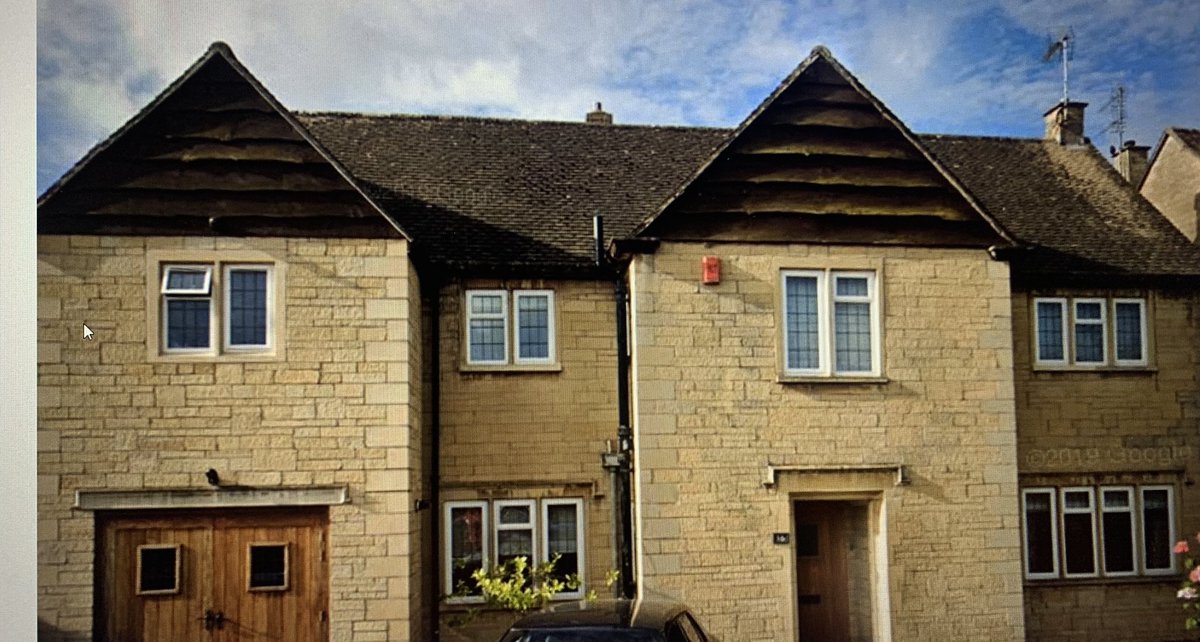 GI_SYKES's tweet photo. A before and after of a stunning house in Bristol that we have sprayed the windows of the front and side elevation in 9011- Black  #paintingcontractor #windowspraying  #constructionmanagement  #renovationproject #projectmanagement #luxuryhomes #transformation #spraying  #oldtonew https://t.co/AG0pLxYZ3w