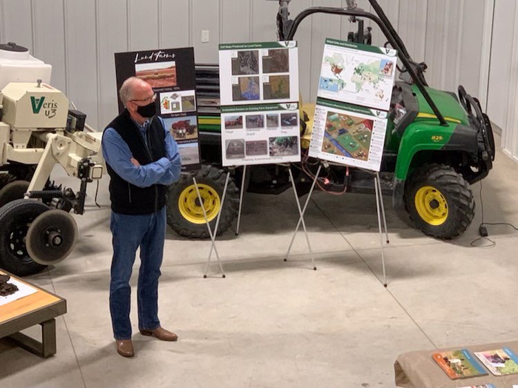 We are fortunate to have Senator <a href="/JerryMoran/">Senator Jerry Moran</a> in attendance to share his #agriculture &amp; #foodsecurity insights.  Today's #dialogue highlights the importance of Ag R&amp;D to local, national, &amp; global farmers. #Kansas' #ag #economy alone supports 250,000 jobs &amp; is worth $70.3B.