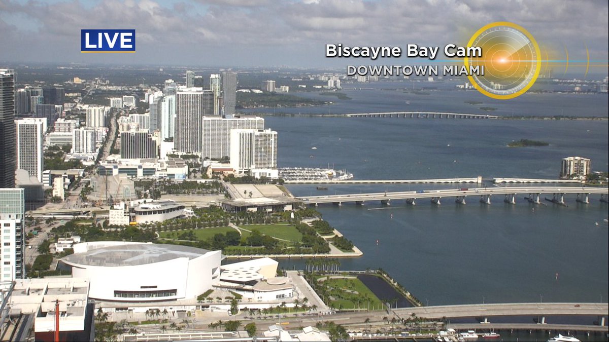 LissetteCBS4's tweet image. Gorgeous day underway. Check out this live view from our Biscayne Bay camera #Miami This is why we love #FallinFlorida  Upper 70s and low 80s with tons of sunshine! Enjoy @CBSMiami #CBS4 #MiamiDade #SouthFlorida