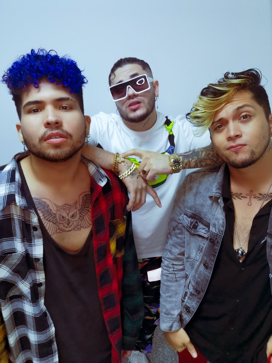 Seguimos activados 
🔥ROMPE🔥
Hoy estaremos  con nuestro bro <a href="/djalvin507/">alvin enrique arauz</a> de <a href="/Fabulosa1005/">FABULOSA ESTEREO</a> no se pierdan la entrevista a la 1:00PM hora 🇵🇦 👊🏼🔥