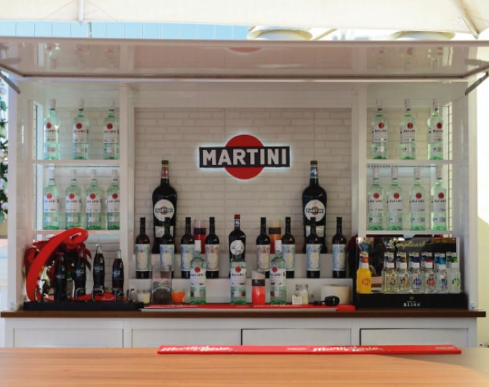 Nuestros Partners👇

Martini✅

Campañas nacionales de comunicación, visibilidad de locales y producción de merchandising son algunas de las cosas que hacemos con nuestros amigos de Martini✔

Necesitas información...😊😉

#diseño #arquitectura #decoración  #Martini