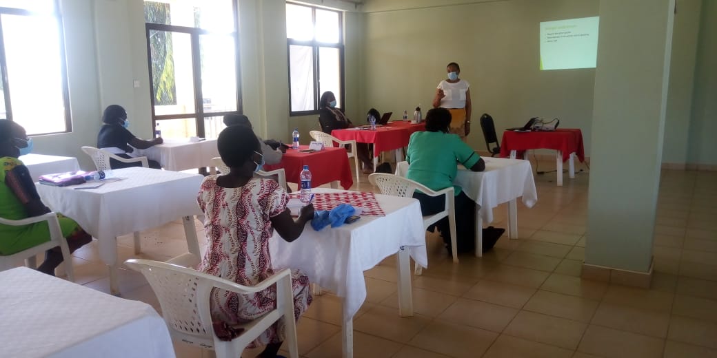 New normal, trainings during the Covid19 pandemic.

Siaya county chapter leaders today underwent  trainings on dialogue and communication.
