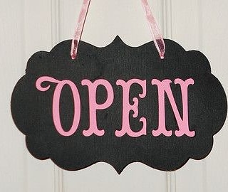 We are so pleased to announce that after Boris's announcement we can re open on Thursday 3rd😬 
We are available to take your Christmas bookings now! Message us to book.

#reopen #cantkeepusclosedforever #christmas #heatonmoor