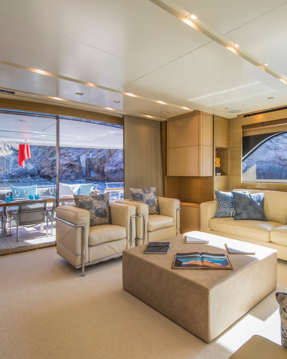 FraserYachts's tweet photo. FOR SALE! Sanlorenzo’s 28M/91’ MAGNUM (📍AVAILABLE FOR INSPECTION IN PALMA DE MALLORCA, SPAIN) is the most popular semi displacement yacht in her size.

👉 FOR SALE with Fraser. Click the link below for more info:
https://t.co/S0YKqxQGdx

#superyachts #yachting #yachts https://t.co/OOgBSmdpRu