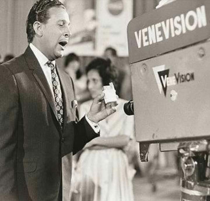 MVLacavalerie's tweet image. Hoy son 25 años de tu partida 🙏 y no dejo de pensarte y agradeciendo siempre lo que me enseñaste y diste! Que Dios te bendiga y tenga en su santa gloria 🙏