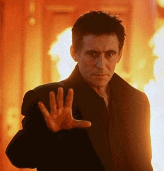 One of my other favourite youthhood Satan's was Gabriel Byrne from End of Days. Irresistibles. Silly priest trying out his cross. It ain't gonna work, lad. Not on the Byrne.