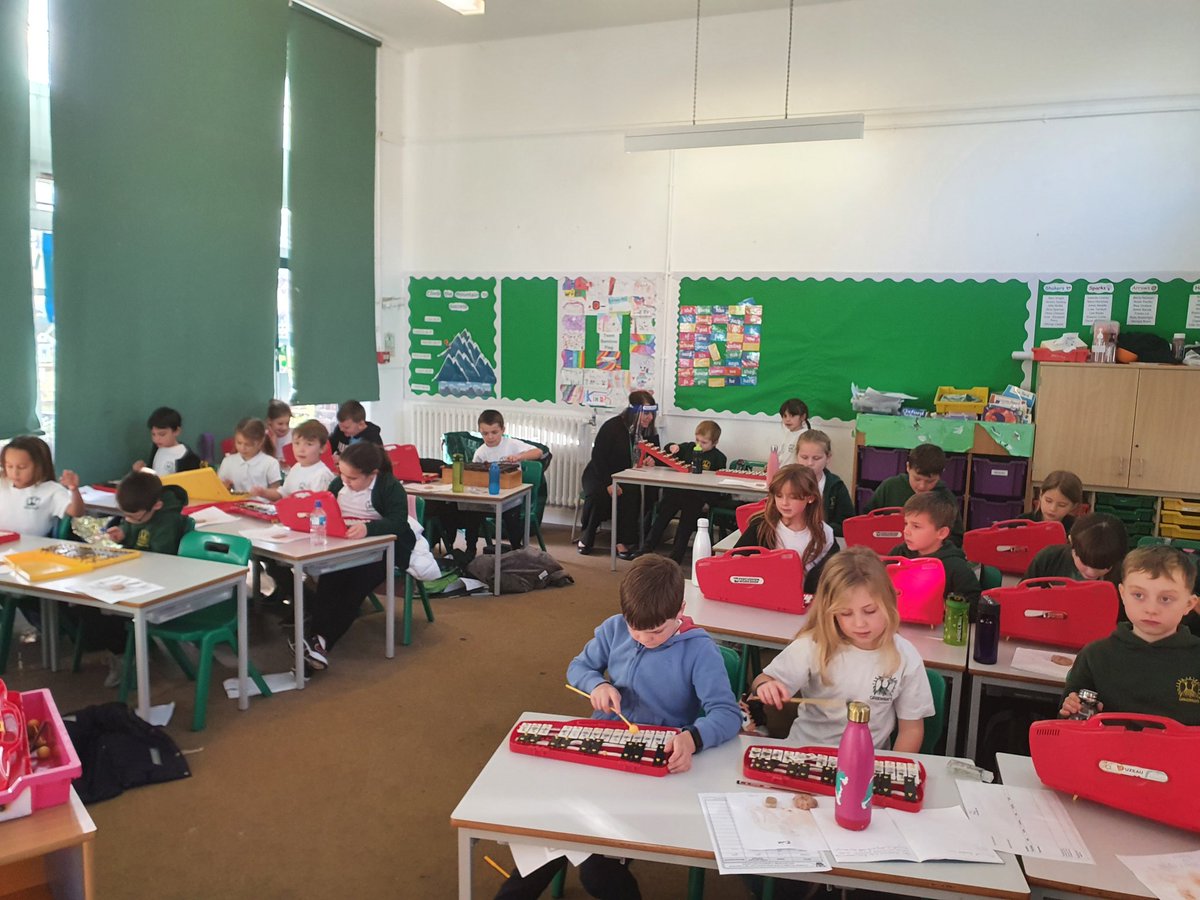 Miss S Hallmark tweet media