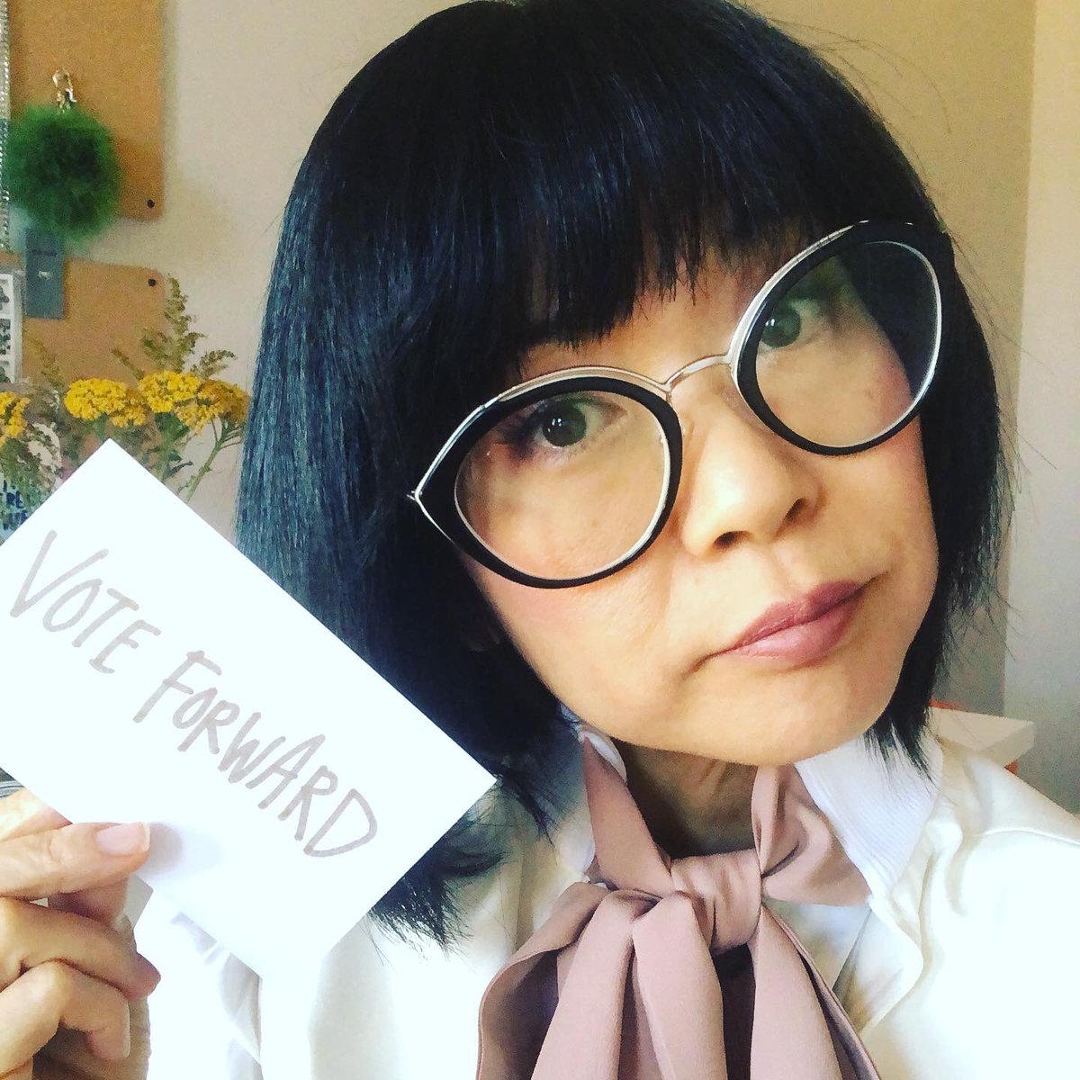 KeikoAgena's tweet photo. Wrote my first 60 letters with @votefwd to Georgia voters. Doing more soon. Join at https://t.co/a71gnH5ppb #TurnTheSenateBlue
Start with 5 letters. Every little bit helps! https://t.co/DBFFGxeqNy