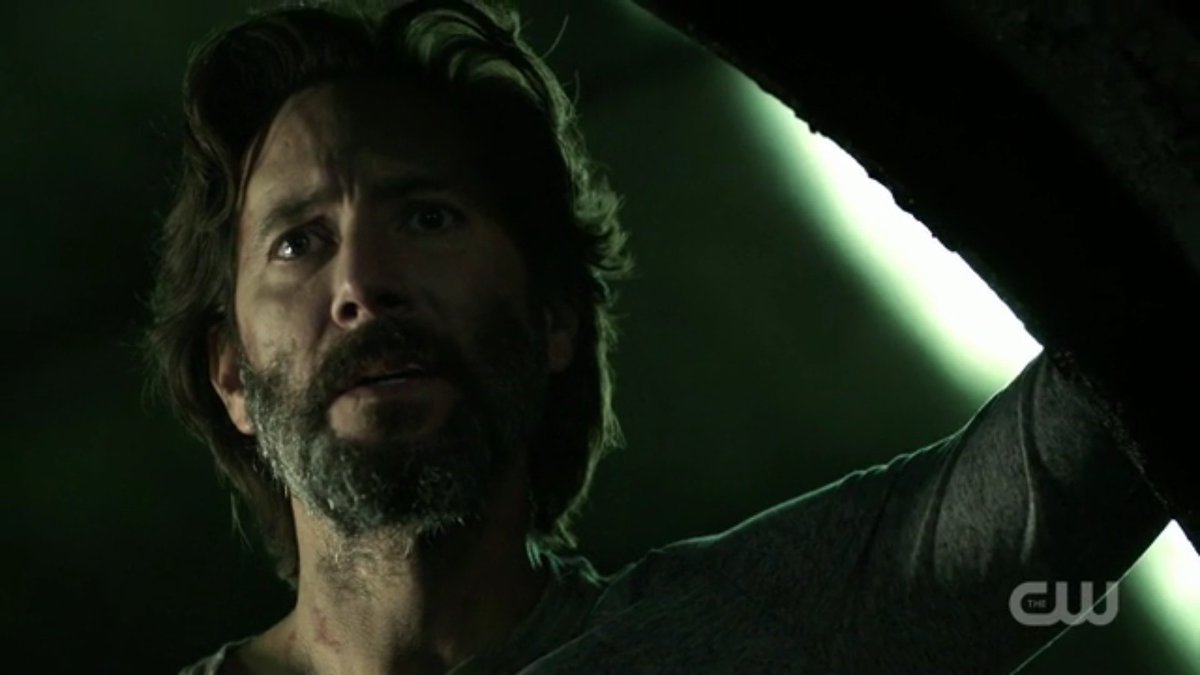 cusickgallery's tweet photo. #MCM #MarcusMonday #MarcusKane #HenryIanCusick #The100  Our favorite 100 character forever and always. ♥️ https://t.co/B7p9DXaUb9