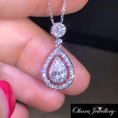 OharaJewellery's tweet image. buff.ly/2RzOcFm 18K White Gold Cubic Zirconia Silver #Bling Waterdrop Pendant #Necklace 46 sold! £8.99! #fashion #photography #instajewelry #art #love #style #design #bride #beauty #Christmas #Christmas2020 #ChristmasIsComing #Christmasgifts #ChristmasGift 😀