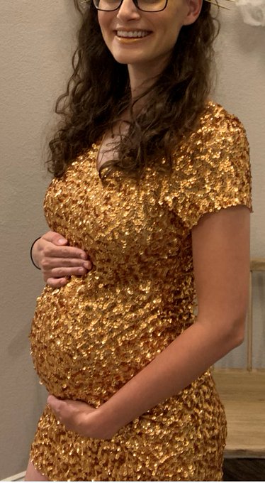 Exclusive photos just for my SFW account to entice you to come follow me here.😘  @pregnancy_pics @pregnant100<a href="/tag/pregnancy"class="tags"><span>#pregnancy</span></a><a href="/tag/pregnantfetish"class="tags"><span>#pregnantfetish</span></a><a href="/tag/pregnantwoman"class="tags"><span>#pregnantwoman</span></a><a href="/tag/onlyfansbabe"class="tags"><span>#onlyfansbabe</span></a>