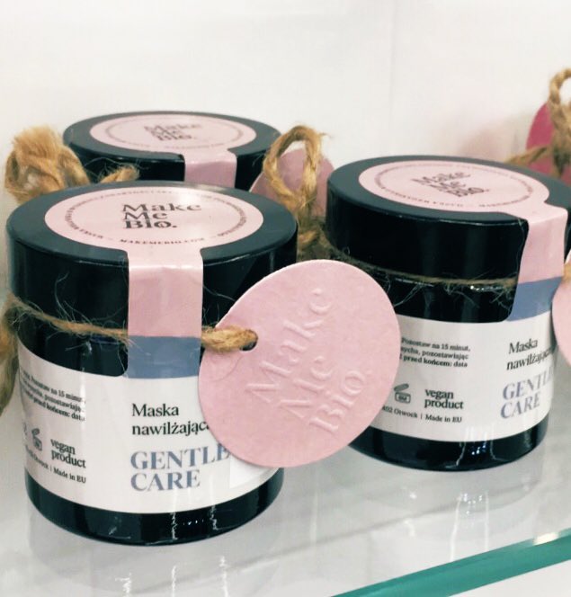 BelleRosePerf's tweet photo. #MakeMeBio 🤲🏻🌱 Firma polaca de cosmética natural, inspirada por el amor a la naturaleza y un estilo de vida ecológico y sostenible. Sus productos se envasan en tarros especiales de cristal oscuro, para protegerlos de la luz y mantener sus propiedades intactas #BelleRose #Melilla https://t.co/Ei6lR43RpM