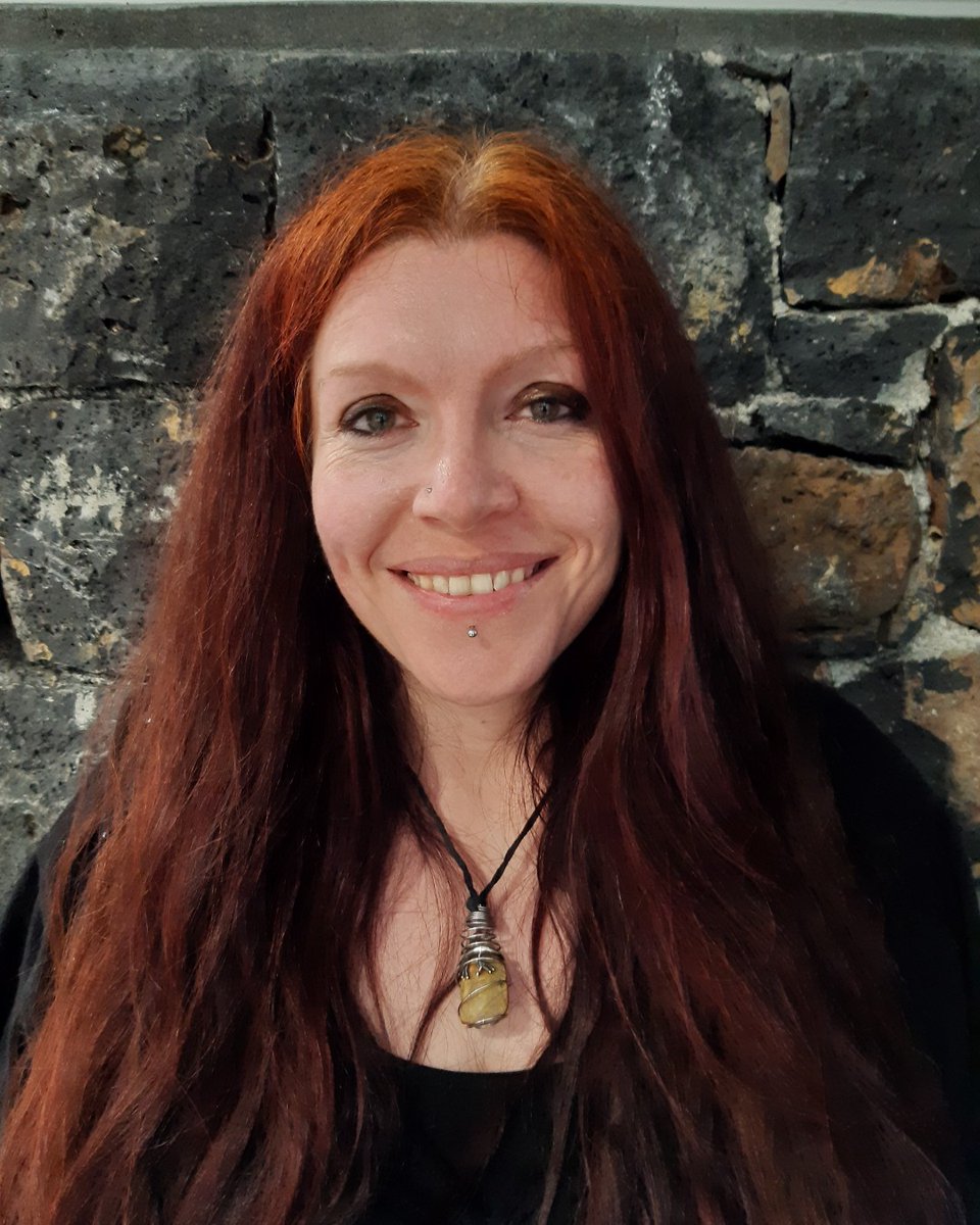 EducatorsIz's tweet photo. Faces of IZE: Stories of zoo &amp; aquarium educators from around the world. 
Name:  Sarah Thomas
Institution: Auckland Zoo
Years as educator: 17
Favourite animal: honey badger (Mellivora capensis) 
#ize #zooaquariumeducators #izeducators #izeday2020 #izeday https://t.co/8kVQV5ayzz