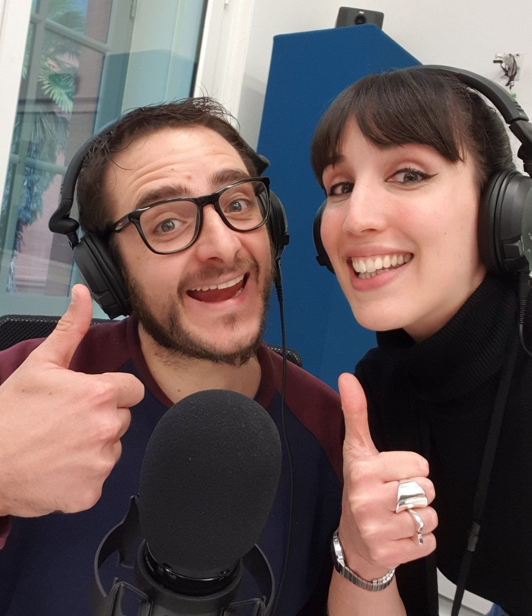 ComSciComCa's tweet photo. La fac a d'ailleurs vu naître des amitiés qui perdurent encore, comme ma bestah #MuseumMate @ElviaFouet, ou encore grâce à l'asso @PeriplesUTM mon cher #MSRtrooper @MathieuS31.
Des gens passionnés & passionnants (j'aimerais trop vous voir animer le compte 😘 !)
#CoucouLesCopains https://t.co/b2G1LJnDX8