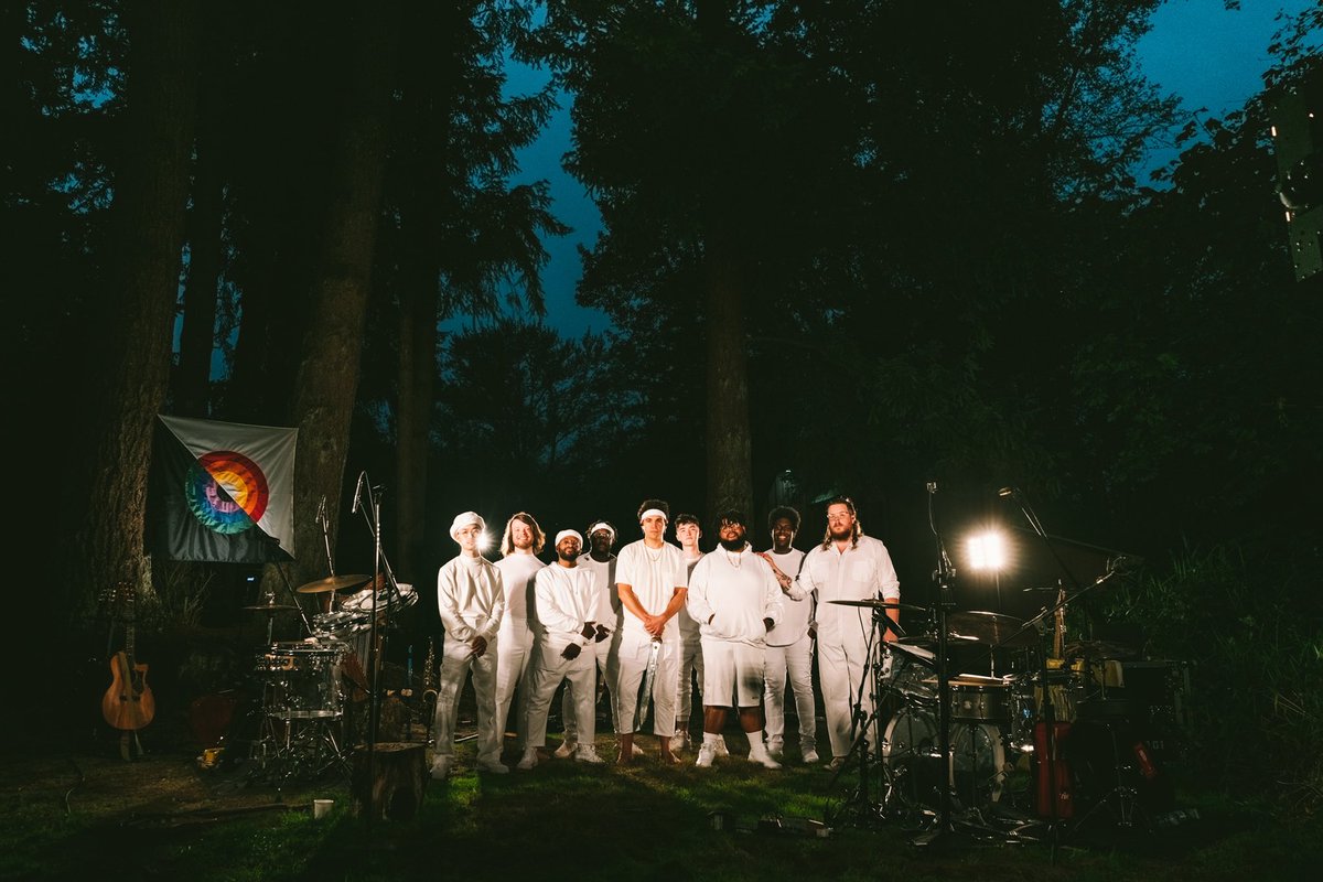 kingskworld's tweet photo. We played ZEAL in the woods and filmed it. Watch our live performance from Kamp Kaleidoscope DEC 11 9pm EST. 1 ticket = 1 link, so watch it with your family/housemates! Each ticket is good for 72hrs of playback!
https://t.co/3TRZo2bJCO
#kampkaleidoscope2020 #zealtour
🔥🌳🌈🐑🍷 https://t.co/OzB9ivMdAc