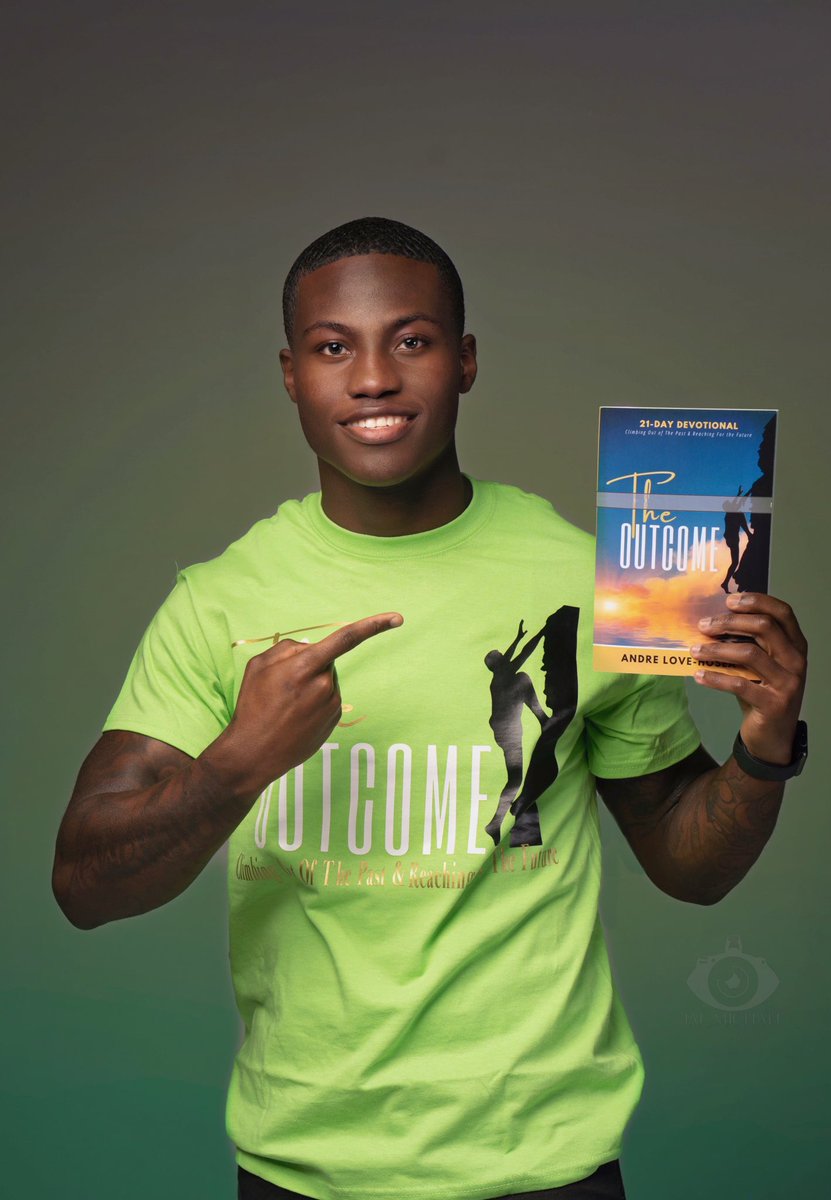 WhoIsChampTv's tweet photo. Thank You, 
- To That Teacher Who Said I Would Work For Him
- To That School System That Recycled Me Year After Year In A Speech Class
- To The Times I Went Without
- To Mobile, Alabama

Because Of You I Am Now Breaking Generational Curses ✅

#TheOutcomeIsLoading https://t.co/R7siIVauM5