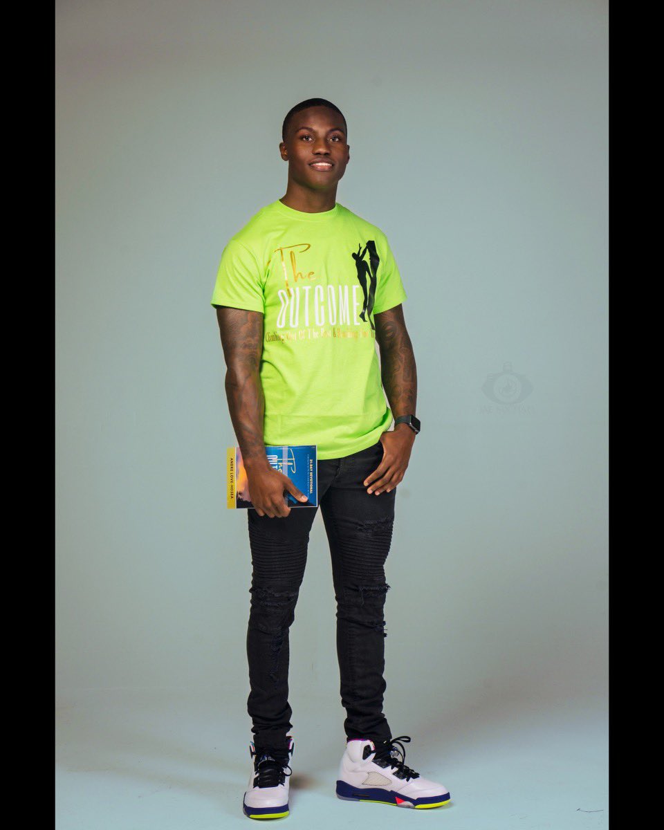 WhoIsChampTv's tweet photo. Thank You, 
- To That Teacher Who Said I Would Work For Him
- To That School System That Recycled Me Year After Year In A Speech Class
- To The Times I Went Without
- To Mobile, Alabama

Because Of You I Am Now Breaking Generational Curses ✅

#TheOutcomeIsLoading https://t.co/R7siIVauM5