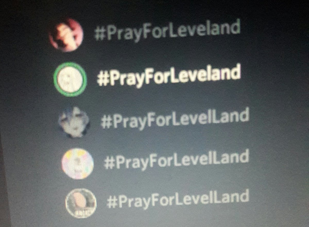 TheSheepyt's tweet photo. Todos nos unimos a la lucha #PrayForLevelLand https://t.co/2XqDtJxDKp
