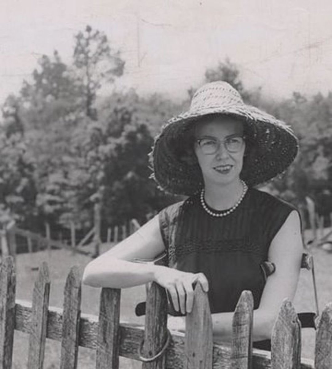 41Strange_book's tweet photo. Flannery O'Connor https://t.co/GHprtAoFZl