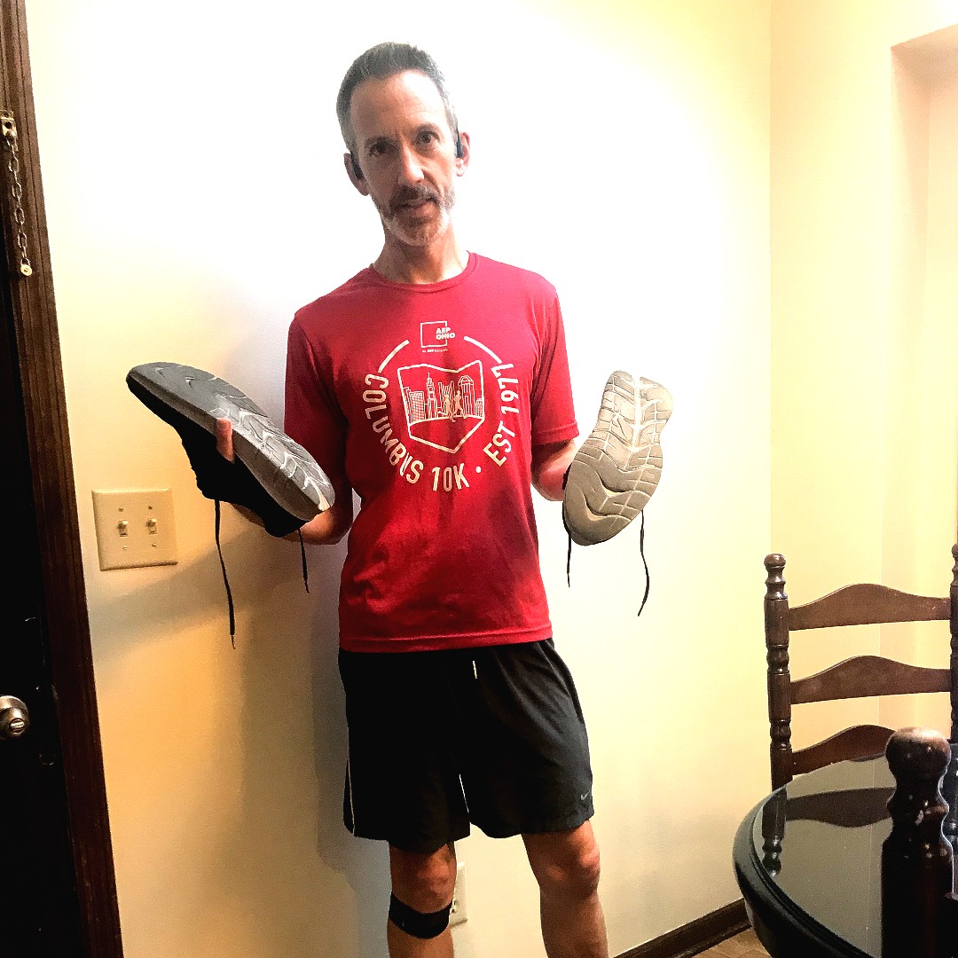 UrbanAcupunks's tweet photo. There are a lot of reasons to support small businesses this year. Here's reason #1:  When you support Urban Acupuncture Center, you're not buying a 3rd home for a CEO, you're helping Steve purchase new running shoes! #shopsmall #shoplocal #smallbusiness #acupuncture https://t.co/gDHB4ntR84