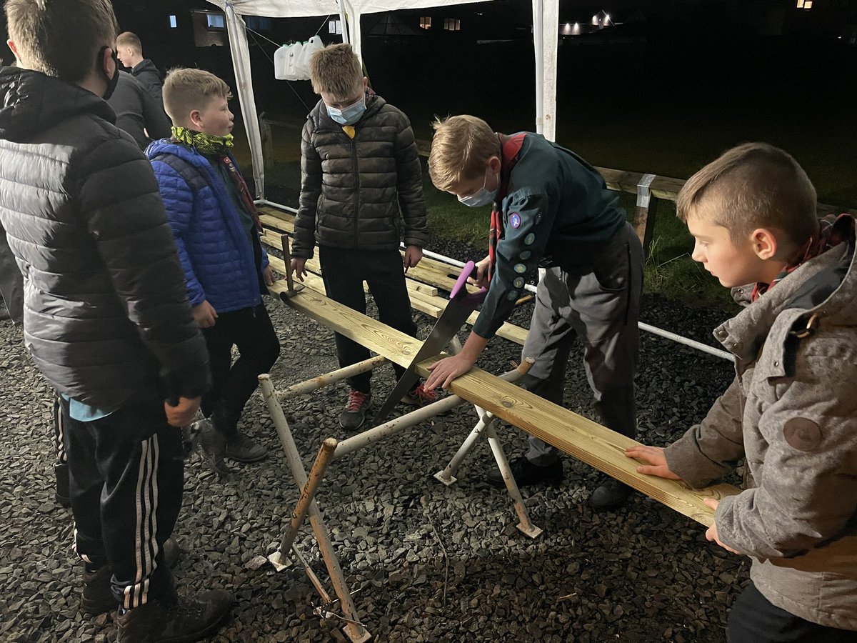 14thFifeScouts's tweet photo. It was brilliant to see the Scouts soaking up new skills tonight - some for the first time, others having tried before and getting better. These planters will make a great addition to the area around the Scout Hall for the community to enjoy! #SkillsForLife #DIY #NoInjuries https://t.co/U9nESMZc2r
