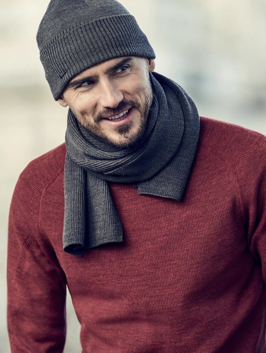 Great Gift ideas at PERLUI That are 🅿️ERFECT For the Holidays 👔👕👖🧢🧣👞✂️