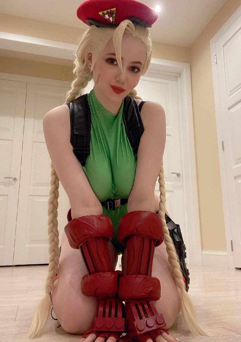 Hey!  Great news🍑
I created a mini photoshoot of Cammy for all tiers of level 10 and above!  you can get it now, don't miss the chance to get this bonus ;з https://t.co/b5BDnc94pS
