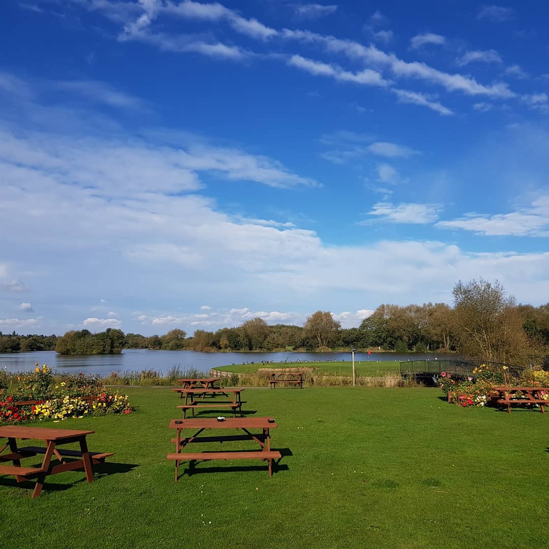 MidlandsGolfer's tweet photo. Name the 4 courses to celebrate golf's return - a clue - Hot Cross **** https://t.co/ntltUDM7oE