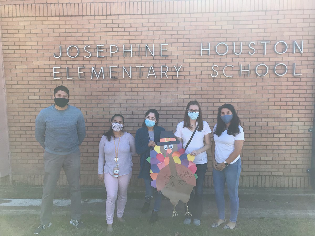 In our 2nd annual thanksGIVING back fundraiser, $PE employees raised $4,800 to support <a href="/ciscentraltx/">Communities In Schools of Central Texas</a> &amp; <a href="/CISpermianbasin/">Communities In Schools of the Permian Basin</a>! 48 families will receive a $100 gift card! Check out our photos! #parsleyproud