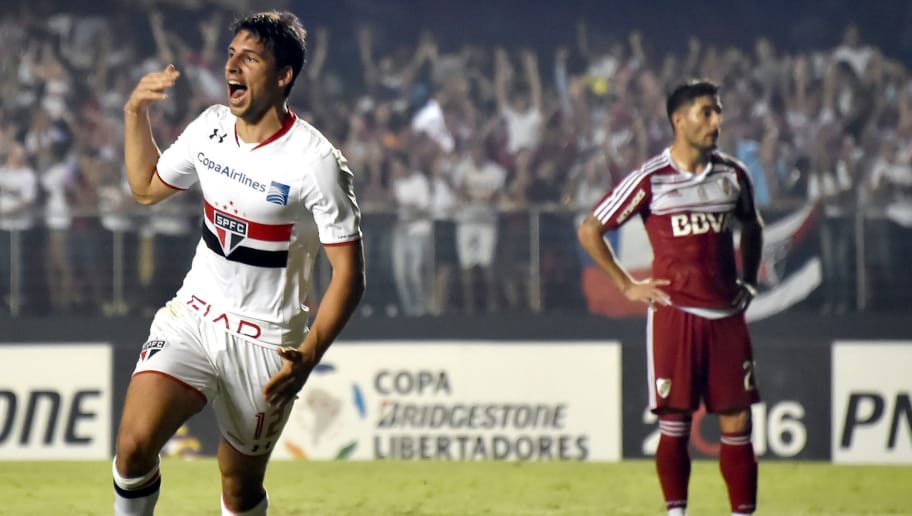 Los de Gallardo llevan 10 partidos sin perder de local por la Libertadores, tomando en cuenta los últimos juegos en cancha de Independiente y la final 2018 en Madrid. Y no pierden en Brasil desde 2016 con San Pablo. Paranaense solo ganó 2 de 6 contra equipos Argentinos en Copa.