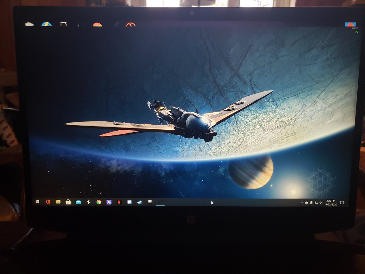 Mole310's tweet image. Anybody know how to get rid of the gaps? They weren&apos;t there until about ten minutes ago. #pchelp #destiny2 #steamhelp