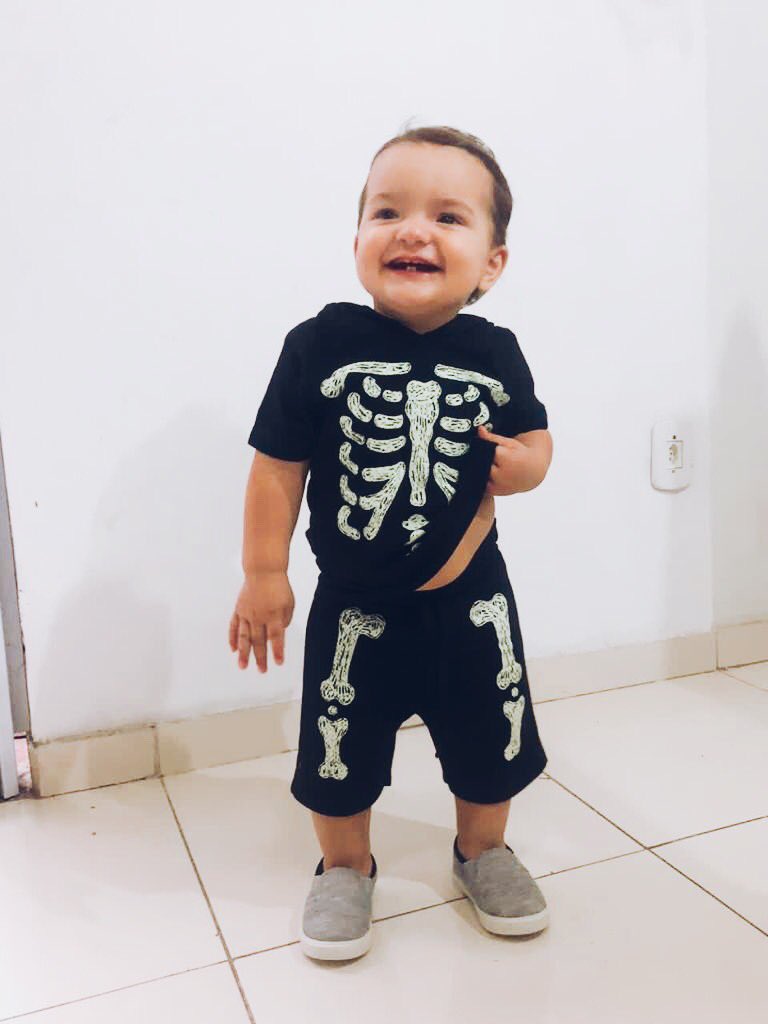 Loioz's tweet photo. Faz merdinha da mamãe ❤️ https://t.co/6uionBBwsv