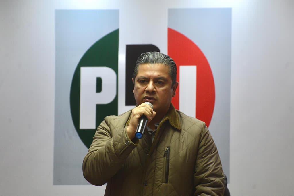 PRIVeracruz_'s tweet photo. #COMUNICADO📰

📌Resolución de la @SCJN, confirma que en ese Poder se mantiene el Estado de Derecho que le dará a los veracruzanos, mayor certeza en las elecciones de 2021: @PRIVeracruz_. 

📌Información completa⬇️:

🔗 https://t.co/SX8yxh4rui https://t.co/AWxmqGIkaY