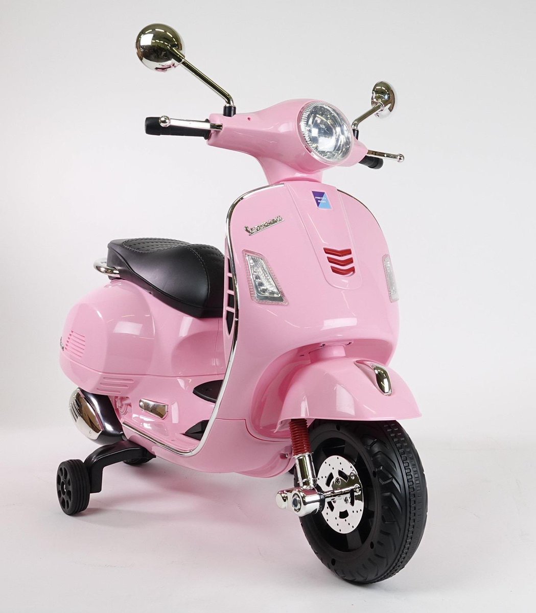 Newgenbikes's tweet photo. Deze Vespa scooters weer op voorraad!!!
Origineel cadeau voor pakjesavond of kerst?
https://t.co/0eWhw8mPP6
#webshop #scooter #kids #cadeau https://t.co/58dwDOoNZd