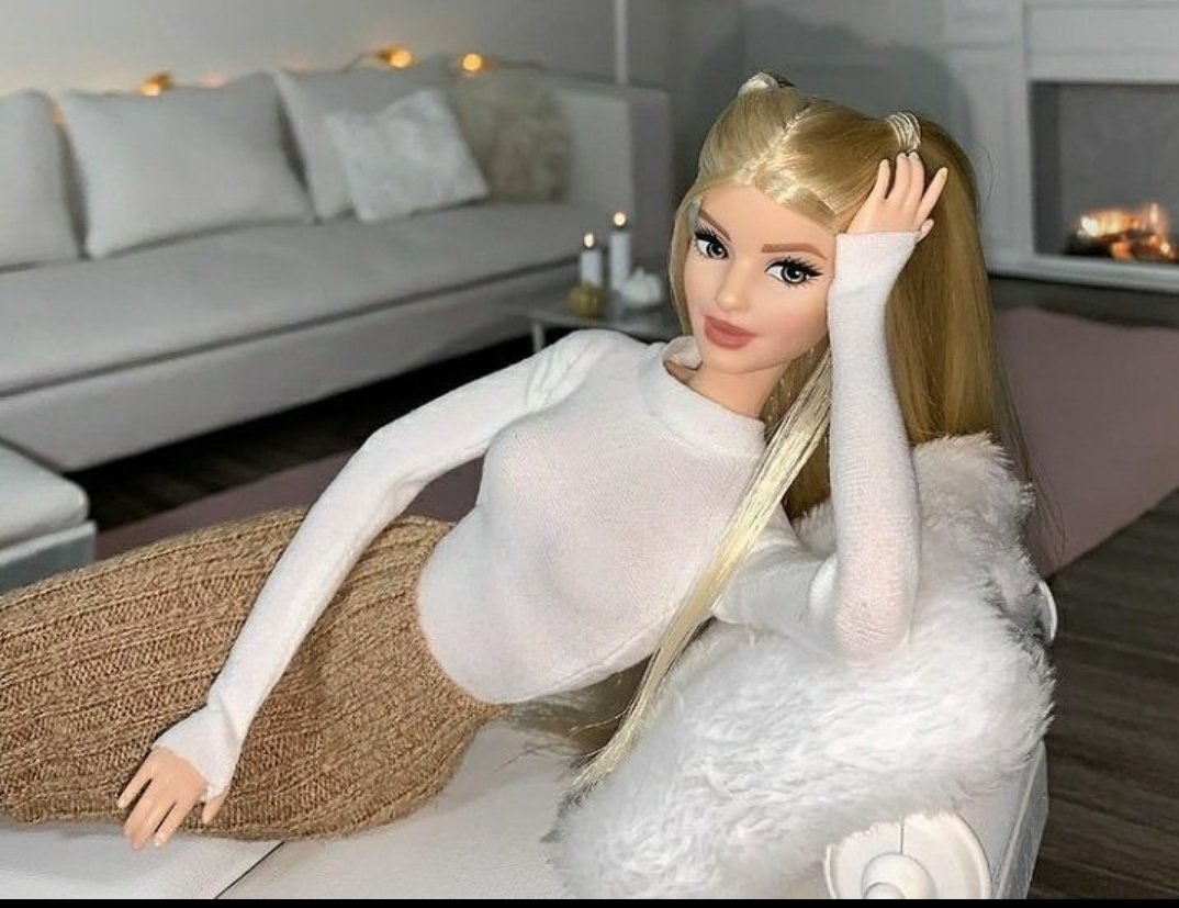 annem: dersin yok mu senin
Me: bilmem var mı