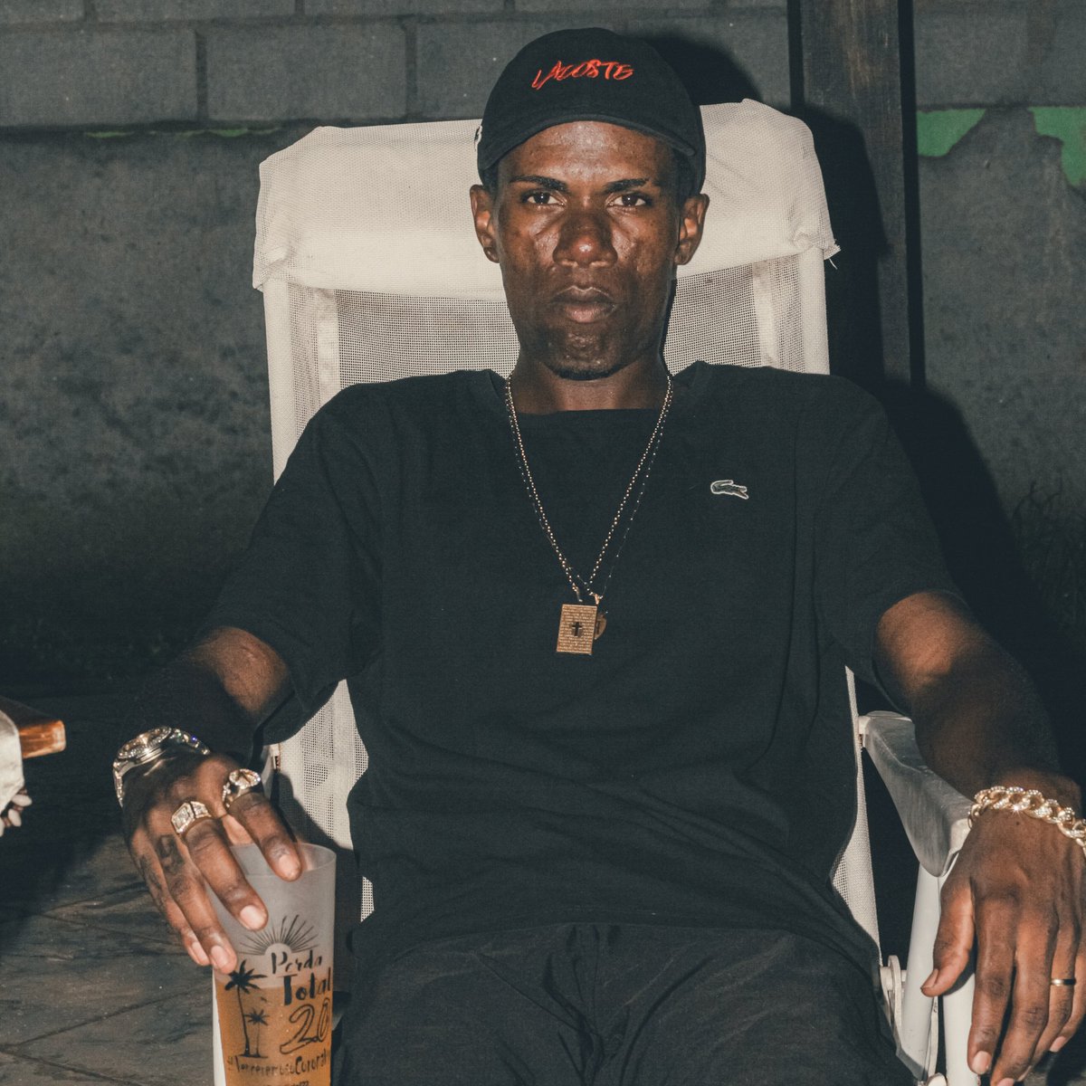 originalsanttos's tweet photo. Me tornei um Rei e tô construindo meu império!! Nada me para ✊🏿🔥

'
'
Use @FreeMindTshirts
@yurilone 📸

'
'

#raprj #rapnacional #hiphop #trap #trapdecria #trapbrasil #riodejaneiro #rj #regiãodoslagos #pretosnotopo #pretostayle #pretorico #santtosmc
#largadãodekenner #lalagang https://t.co/7KYwtaIJLU
