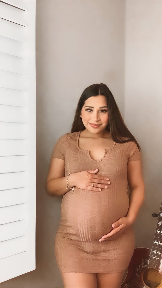 raquelmquezada's tweet photo. Hi 🍁
.
.
.
#pregnantwithtwins #twins #momsofinstagram #browndress #sheinfall2020 https://t.co/T9FQU11A2g