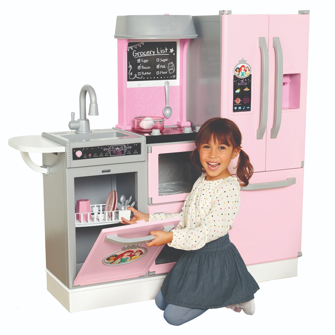 Parenting hack: Let your #kids have full reign of their own kitchen while you prep the turkey this #Thanksgiving!π¦ https://t.co/CRiYtI9acR https://t.co/LbUTxYF6p6