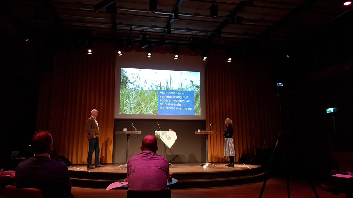 MiNC via de link. Geen volle zaal maar digitaal publiek. Sterke verhalen van <a href="/Brabmf/">Brabantse Milieufederatie (BMF)</a> Femke Dingemans en <a href="/IVNNederland/">IVN Natuureducatie</a> Renske Visscher. Nu <a href="/aaenmaas/">aaenmaas</a> over duurzame rioolwaterzuivering Treurenburg.