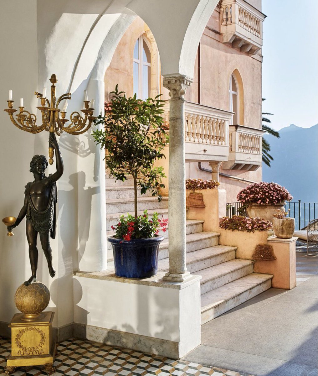 PALAZZO AVINO 
#palazzoavino #Ravelo #Italy #Amalficoast 
palazzoavino.com