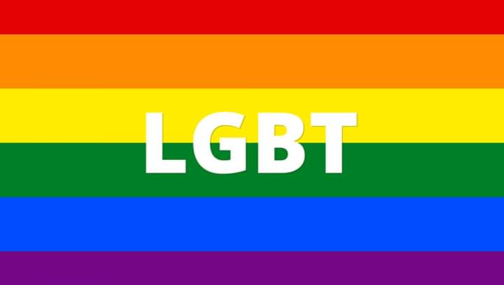 meline_army's tweet photo. @thonygzIez Aaah voilà merci d'en parler!❤ 
LGBT ❤💛💚💙💜soutient🏳‍🌈❤ https://t.co/VFs2ujNgtq